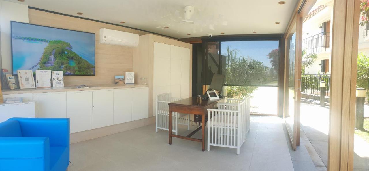 Apartamentos Casas Carmen - Adults Only ปลายา เดล อิงเกลส ภายนอก รูปภาพ
